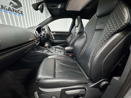 Audi RS3 2.5 TFSI GPF Audi Sport Edition Saloon 4dr Petrol S Tronic quattro Euro 6 ( 10