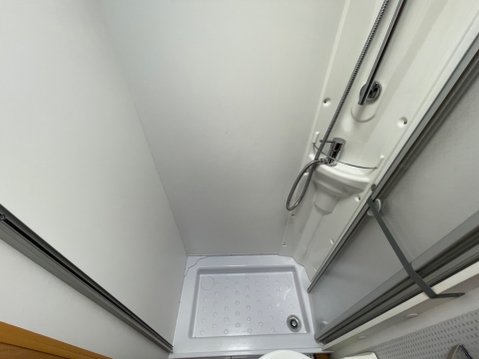 Pilote P670 *** SOLD *** 27