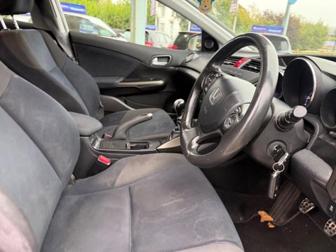 Honda Civic 1.8 i-VTEC ES Euro 5 (s/s) 5dr 11