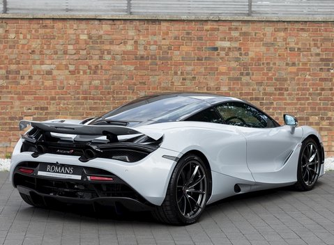 McLaren 720S Performance 7