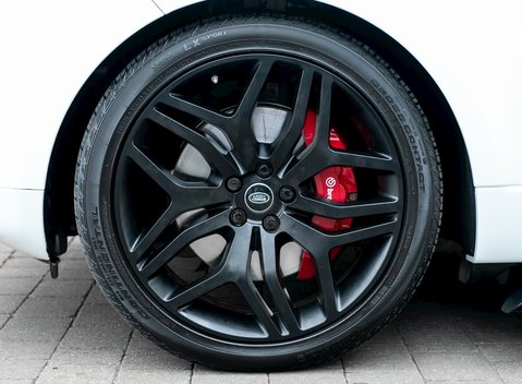 Land Rover Range Rover Sport 3.0 SDV6 HSE Dynamic 10