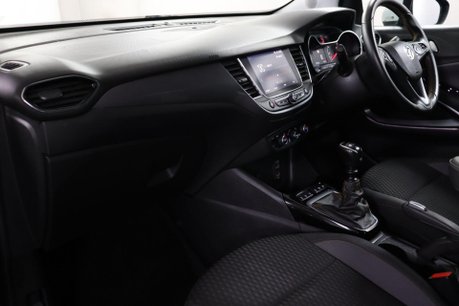 Vauxhall Crossland X ELITE NAV 33