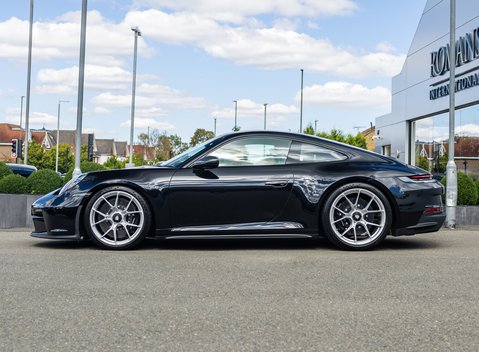 Porsche 911 GT3 TOURING (992) 2