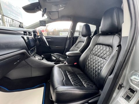 Toyota Auris VVT-I GB25 55