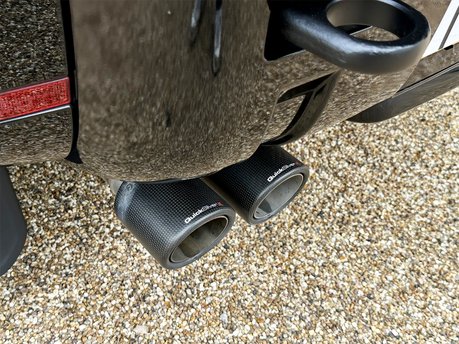 Land Rover Defender V8 34