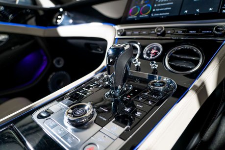 Bentley Continental GT V8. MULLINER SPEC. TOURING SPEC. CENTENARY SPEC. ROTATING DISPLAY. B&O. 35