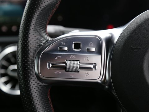 Mercedes-Benz A Class 2.0 A220 AMG Line (Premium) 7G-DCT Euro 6 (s/s) 5dr 11