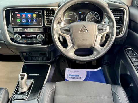 Mitsubishi Outlander 2.0h 12kWh Juro CVT 4WD Euro 6 (s/s) 5dr 2