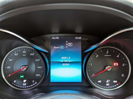 Mercedes-Benz C Class 2.0 C 220 AMG Line D Auto 4dr 66