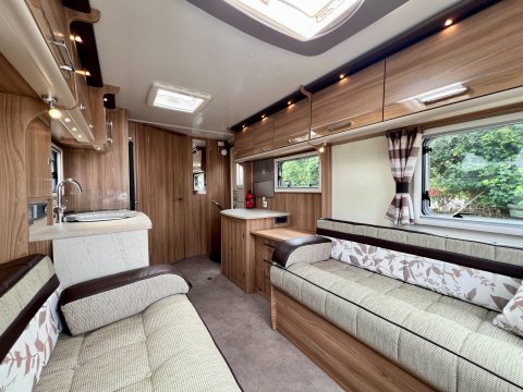 Bailey Unicorn Seville 17