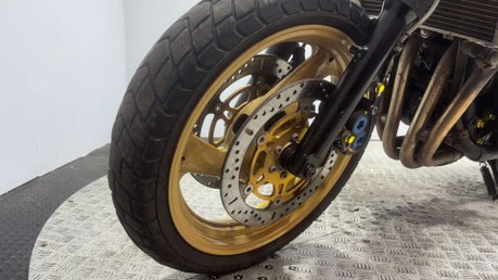 Yamaha FZS FAZER 1999 CUSTOM BUILD PROJECT BIKE 600CC SCRAMBLER 24