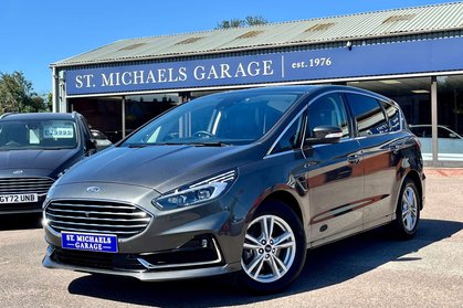 Ford S-Max 2.5 S-Max Titanium HEV CVT 5dr