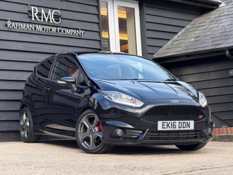 Ford Fiesta 1.6T EcoBoost ST-3 Hatchback 3dr Petrol Manual Euro 6 (182 ps) 2