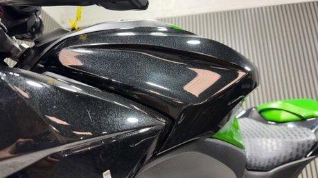 Kawasaki Z 2015 ONLY 8K STUNNING EXAMPLE LONG MOT 800CC NAKED 30