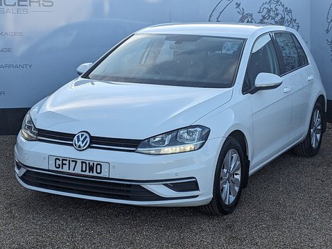 Volkswagen Golf SE NAVIGATION TDI BLUEMOTION TECHNOLOGY DSG 3