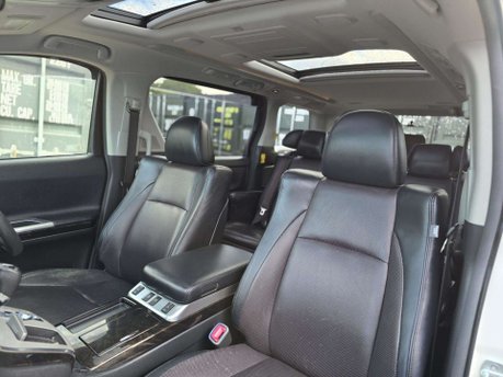 Toyota Alphard Hybrid+PowerTailgate+SuperClean 42