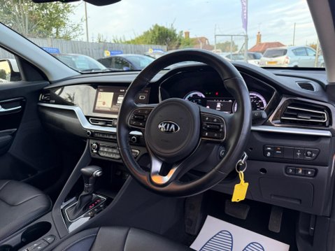 Kia Niro 1.6 GDi 8.9kWh 3 DCT Euro 6 (s/s) 5dr 7