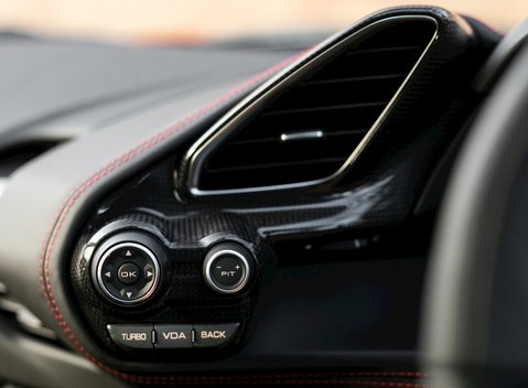 Ferrari 488 GTB 16