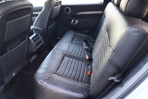 Land Rover Discovery R-DYNAMIC SE MHEV Huge spec rear seats styled by seeker  15