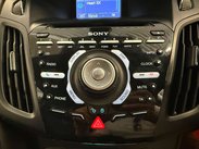 Ford Focus 2.0T EcoBoost ST-2 Euro 5 (s/s) 5dr 19