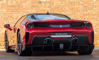 Ferrari 488 Pista 3