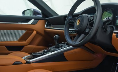 Porsche 911 SPORT CLASSIC (992) 13