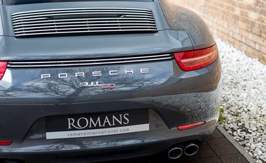 Porsche 911 50th Anniversary Edition 24