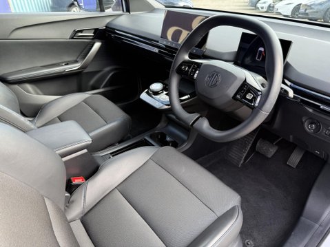 MG MG4 64kWh Trophy Long Range Hatchback 5dr Electric Auto (203 ps) 3