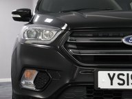 Ford Kuga ST-LINE 25