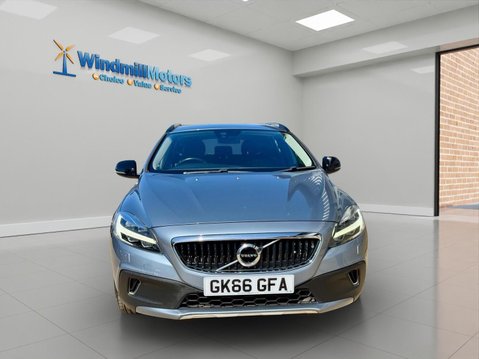 Volvo V40 1.5 T3 Pro Auto Euro 6 (s/s) 5dr 5