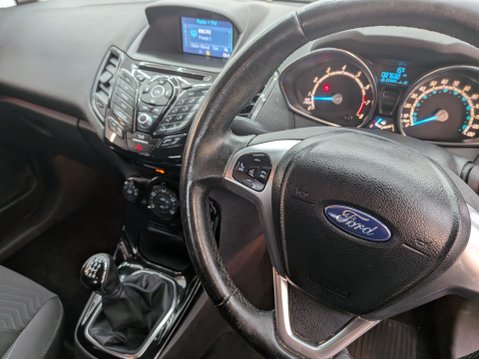 Ford Fiesta 1.2 ZETEC 10