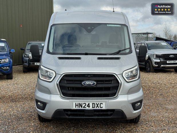 Ford Transit LWB L3H2 Medium Roof Limited 350 Air Con SELECT 3