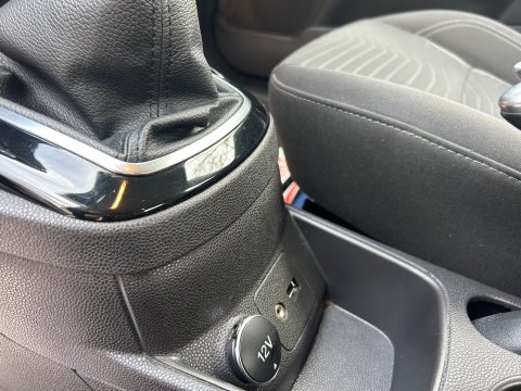 Ford Fiesta 1.25 Zetec Euro 6 5dr 10