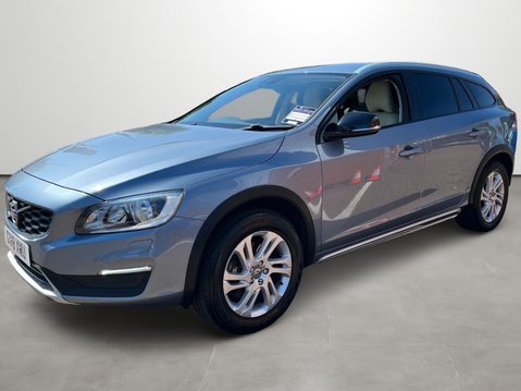 Volvo V60 D4 [190] Cross Country SE Nav 5dr Gtronic [Ltr] 6