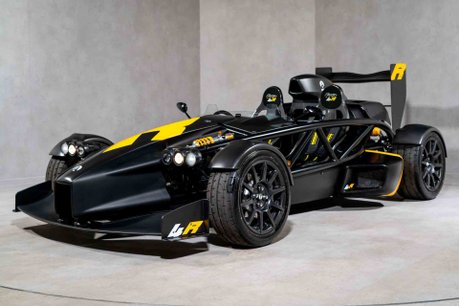 Ariel Atom 4 R 400 BHP. OVER £55K IN EXTRAS. 6-SPEED SEQUENTIAL. CARBON WHEELS & PANELS. 3