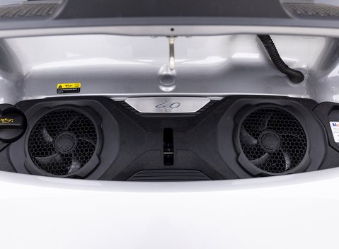 Porsche 911 (992) GT3 Touring 27