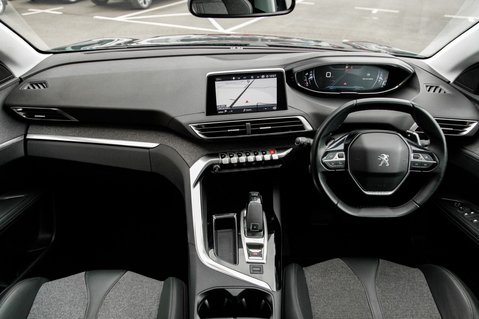 Peugeot 3008 PURETECH S/S ALLURE 3