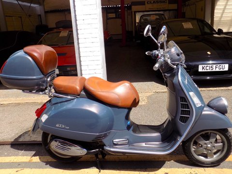 Piaggio Vespa GTV 125 4