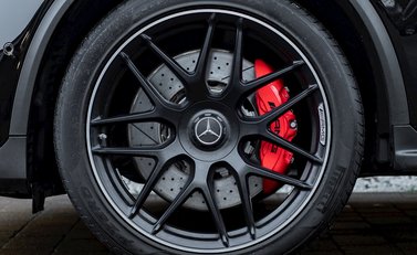 Mercedes-Benz GLC 63 S 4Matic 10