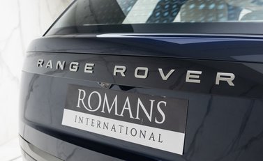 Land Rover Range Rover P550e AUTOBIOGRAPHY 48