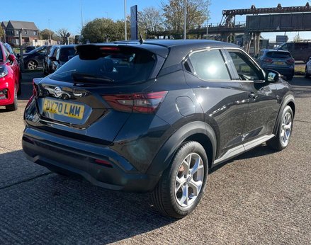 Nissan Juke 1.0 Juke Acenta DiG-T 5dr 9