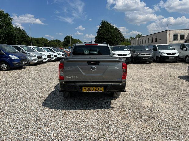 Nissan Navara N-Guard | Auto | 2.3 LT | Dbl Cab | Nav | Sensors | Cam | EURO 6 | NO VAT 7