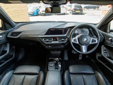 BMW 1 Series 118I M SPORT