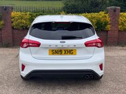 Ford Focus 1.5 Focus ST-Line TDCi 5dr 14