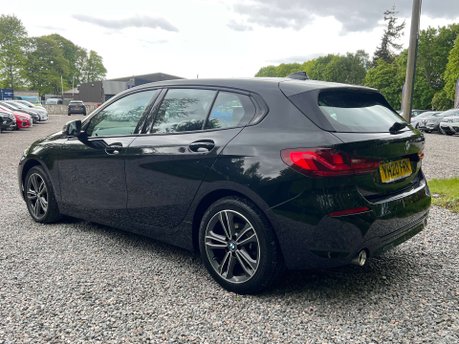 BMW 1 Series 2.0 118D Sport 5dr 9