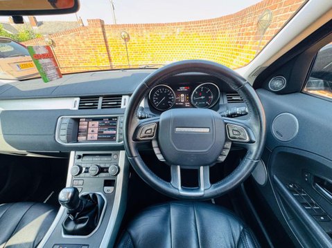 Land Rover Range Rover Evoque 2.2 SD4 Pure Tech SUV 5dr Diesel Manual 4WD Euro 5 (s/s) (190 ps) 16