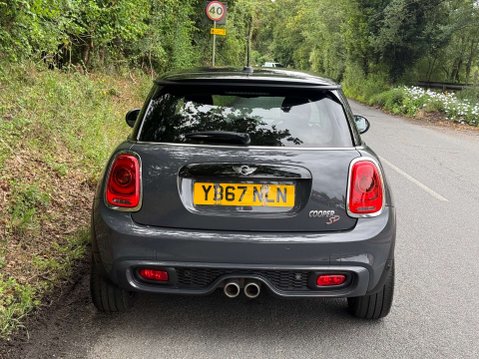 Mini Hatch 2.0 Cooper SD 3dr 10