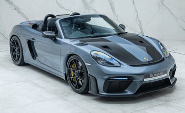 Porsche 718 SPYDER RS PDK 11