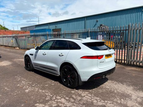 Jaguar F-Pace 3.0 D300 V6 S SUV 5dr Diesel Auto AWD Euro 6 (s/s) (300 ps) 15