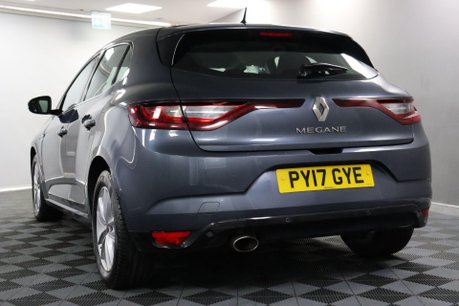 Renault Megane DYNAMIQUE NAV DCI 17